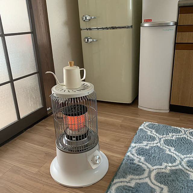 冷蔵庫 レトロ おしゃれ 130L ひとり暮らし 小型 冷蔵庫 2ドア 冷蔵庫 レトロ おしゃれ 130L ひとり暮らし 小型 冷蔵庫 2ドア