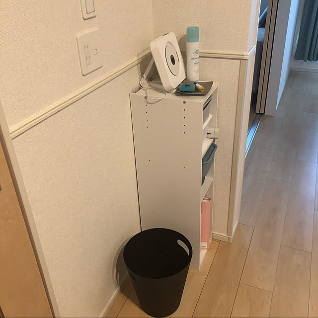 _aya_のニトリ-[幅22.4cm]カラーボックス カラーボックス本体 収納ボックス スリム カラーボックス Nカラボ スリム3段シンプル ナチュラルテイスト ブラウン ホワイト ボックス収納 BOX 収納 本棚 3段 三段ボックス 縦置き 横置き  【玄関先迄納品】 【1年保証】の家具・インテリア写真