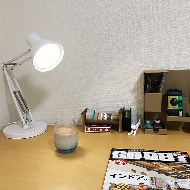 机のインテリア実例 - 2019-05-18 20:31:11
