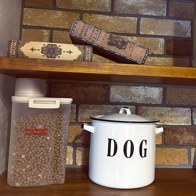 キッチン/犬と暮らす家/ペット用フードストッカー/スリコ購入品/スリーコインズ...などのインテリア実例 - 2024-06-30 16:49:38