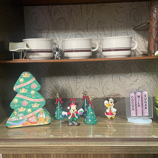 棚/ウェスアンダーソン/クリスマスディスプレイ/アンティーク/レトロ...などのインテリア実例 - 2023-12-22 12:01:26