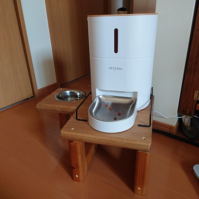 ベッド周り/DIY/自動給餌器/猫/猫と暮らす...などのインテリア実例 - 2024-12-31 09:42:27