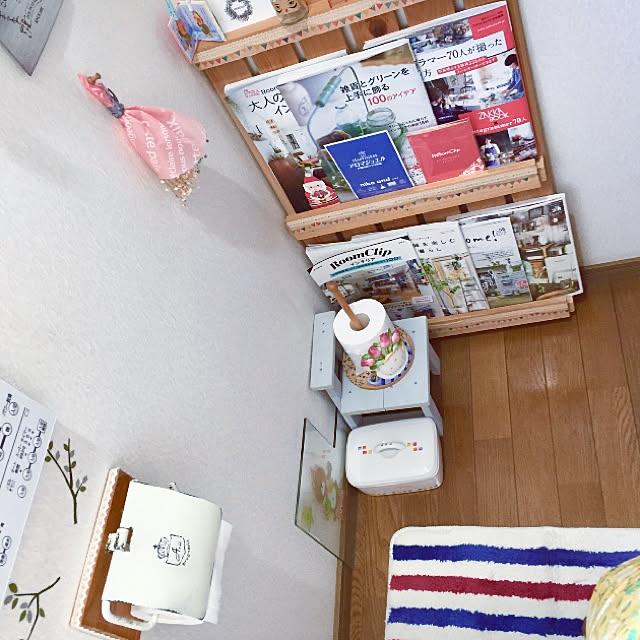 takakoのazi-azi-azi-azi/メタルトイレットペーパーホルダー/ブラック/AZ-261【01】[2個] 店舗ディスプレイ・店内装飾 雑貨 生活雑貨の家具・インテリア写真