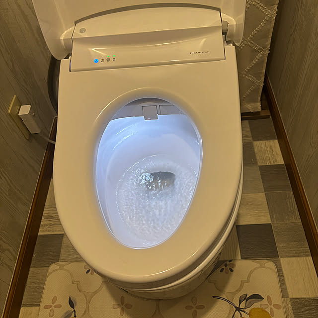 chIoeさんの部屋