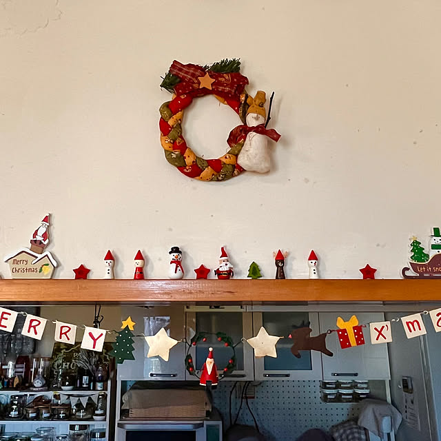 キッチン/クリスマスツリー/クリスマスディスプレイ/みなさんの素敵なお部屋憧れます/お気に入りの場所にしたい！...などのインテリア実例 - 2024-12-18 09:24:39