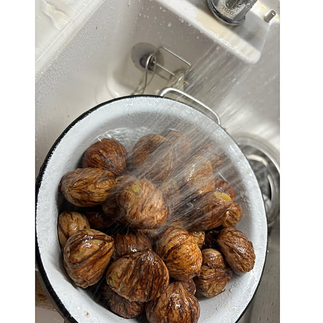 キッチン/栗の渋皮煮/手間と時間かけて栗の下処理/旬を楽しむ/栗仕事...などのインテリア実例 - 2024-09-22 15:38:13