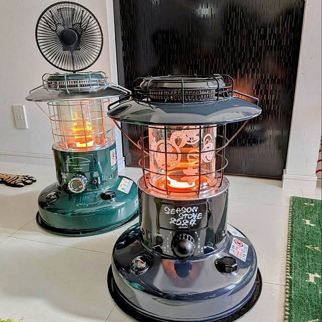 部屋全体/寒さ対策/トヨトミストーブ/トヨトミ関ヶ原/トヨトミレインボー...などのインテリア実例 - 2025-12-06 12:05:32