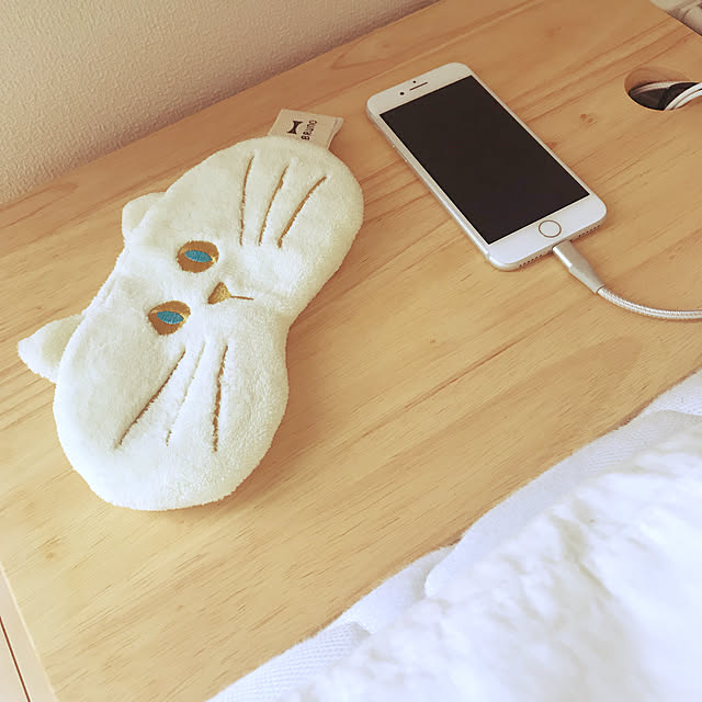 スマホ置き/ヘッドボード/ねこ/すのこベッド/小物入れ...などのインテリア実例 - 2019-09-14 10:17:06