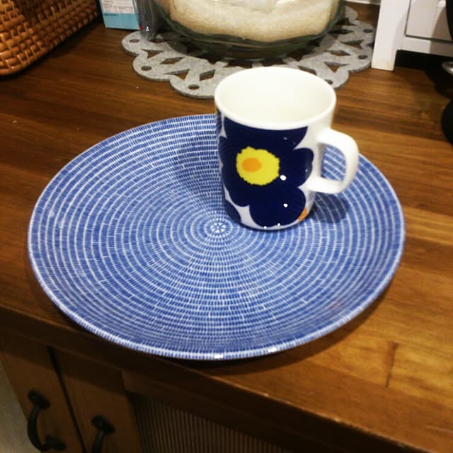 nakamamaの-[マリメッコ]marimekko 63431 UNIKKO ウニッコ マグカップ 250ml 選べる9色 [並行輸入品] (ホワイト×ダークブルー)の家具・インテリア写真