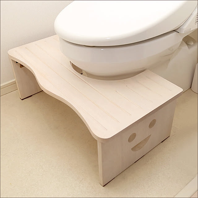 Grandeの-トイレ 踏み台 子供用 かわいい 折りたたみ トイレトレーニング 高さ23cm 木製 キッズ 子ども こども 玄関 洗面所 足台 ステップ台 折り畳み ステップ トイトレ 洗面所 家具通販のグランデの家具・インテリア写真