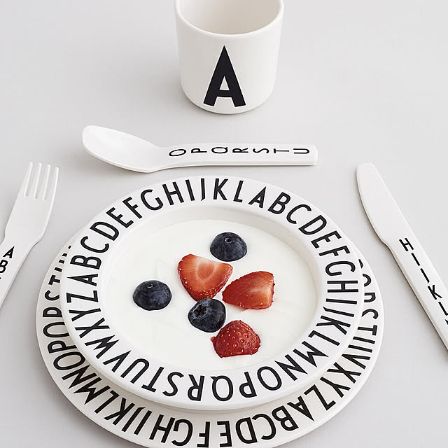 twinklefunnyのデザインレターズ-DESIGN LETTERS デザインレターズ メラミンカップ Mの家具・インテリア写真