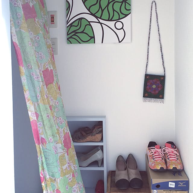 Fumikaのmarimekko-ファブリックパネル マリメッコ MINI UNIKKO（ミニ ウニッコ）/RED 30×30cm インテリア 壁掛 壁飾の家具・インテリア写真