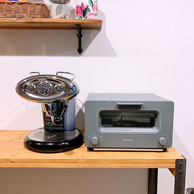 Rin_room01のilly(イリー)-イリー フランシスフランシス レッド X7.1の家具・インテリア写真