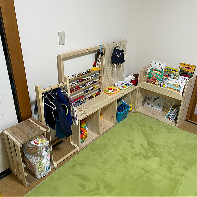 ハンガーラック パイン材のおすすめ商品とおしゃれな実例 ハンガーラック パイン材のおすすめ商品とおしゃれな実例