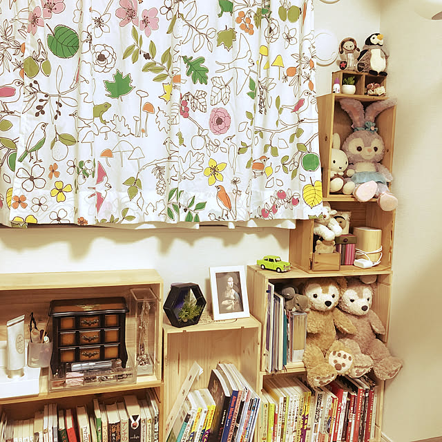 本棚DIY/ダッフィー＆シェリーメイ/IKEA/アンティーク/セリア...などのインテリア実例 - 2019-08-25 00:12:35