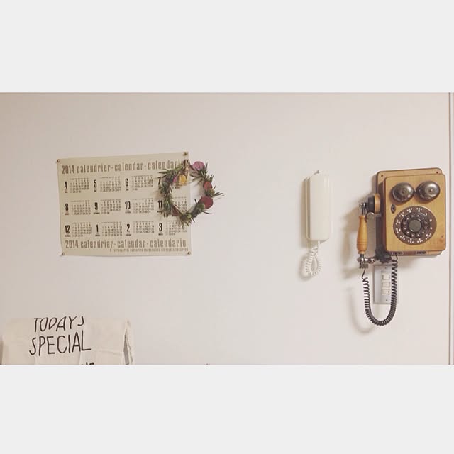 電話/カレンダー/リース/TODAY'S SPECIAL/Listen to nature...などのインテリア実例 - 2015-01-05 20:08:18