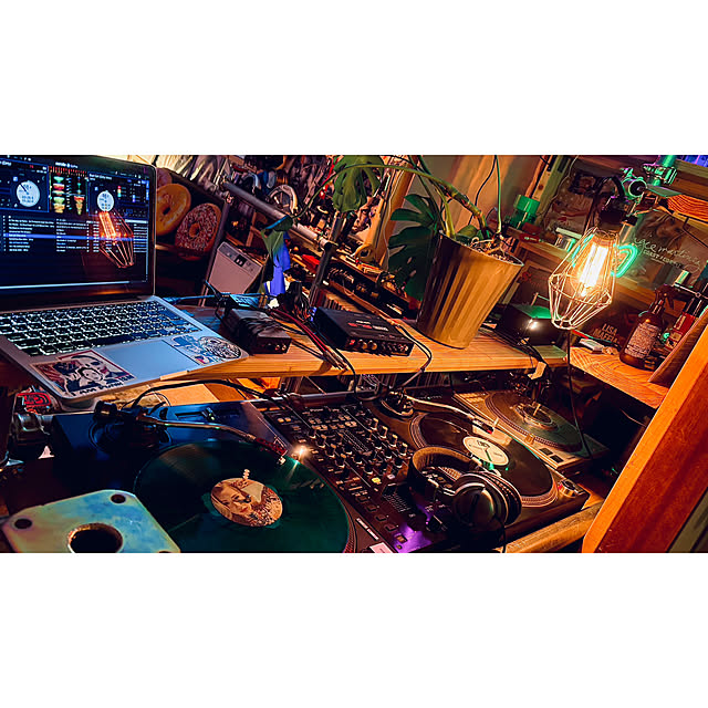 DJTOUCHさんの部屋