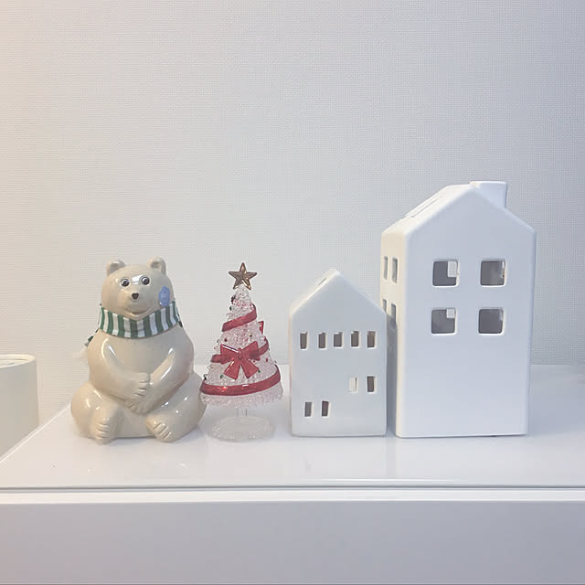 棚/クリスマス/クリスマスツリー/ホワイトインテリア/しろくま貯金箱...などのインテリア実例 - 2018-12-05 23:08:54