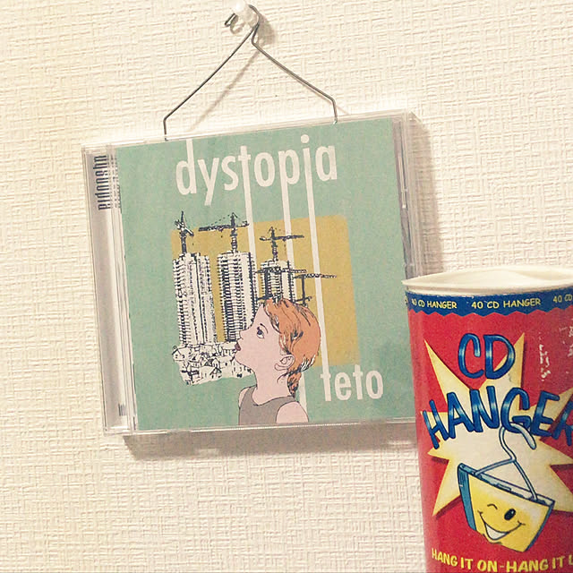 壁/天井/壁かけ/値引きで100円/はじめて使ったかも/CD...などのインテリア実例 - 2019-02-05 01:04:53