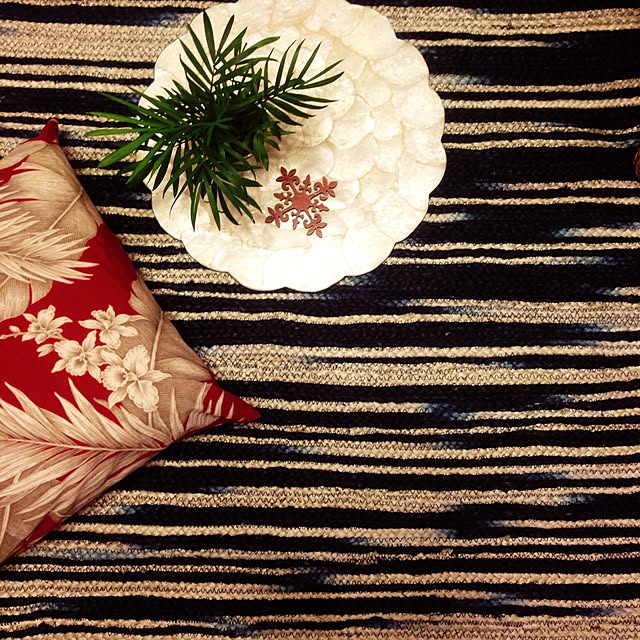 ZARA 胡散臭く HOME クッションカバー ZARA 胡散臭く HOME クッションカバー