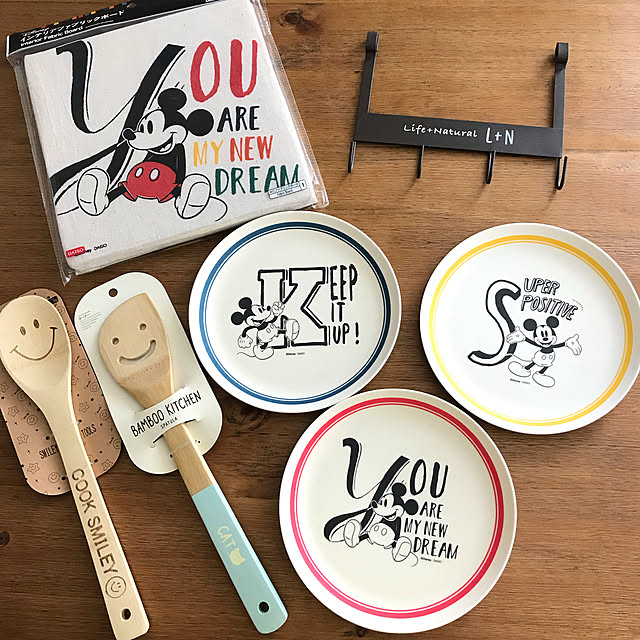 机/DAISO♥/新商品買ったよ！/海が好き♡/カフェ風インテリア...などのインテリア実例 - 2019-02-16 17:01:21