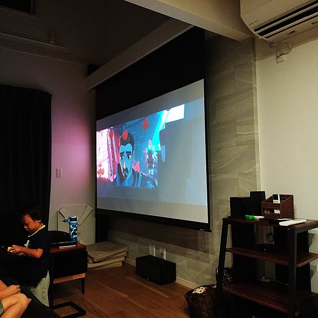 リビング/サラウンドシステム/ドルビーアトモス/ホームシアターのある部屋/ホームシアターのインテリア実例 - 2023-09-08 20:50:53