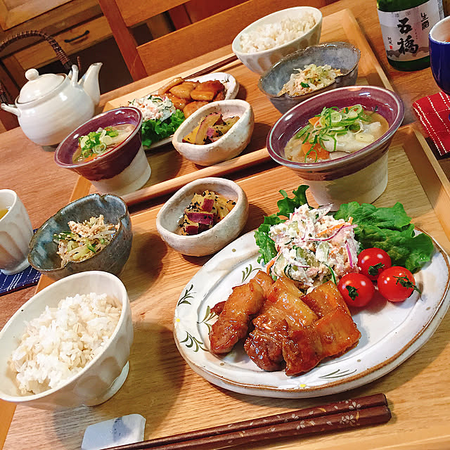 壁/天井/和食器のある暮らし/ニトリのトレイ/壁、天井ではないけど(^-^;/おうちごはん。...などのインテリア実例 - 2018-03-03 21:29:46