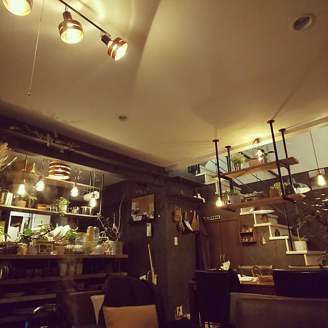 部屋全体/男前/ダイニングテーブル＆チェア/木が好き/わが家の明かり...などのインテリア実例 - 2023-01-28 23:23:15