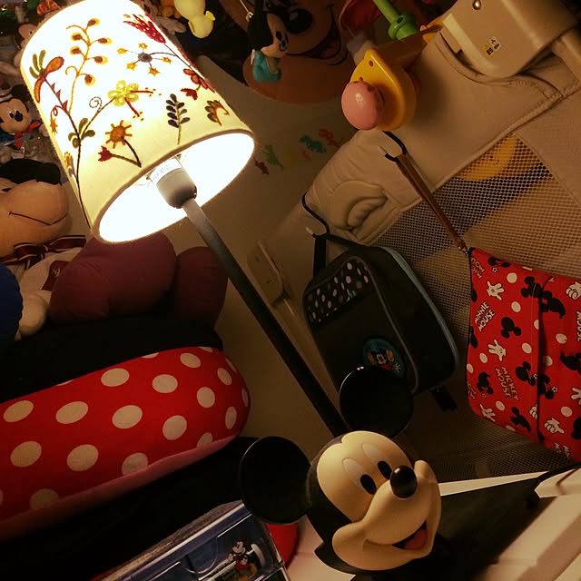 ベッド周り/ディズニー/ミッキー/照明/メガネ置き...などのインテリア実例 - 2015-02-09 01:53:49