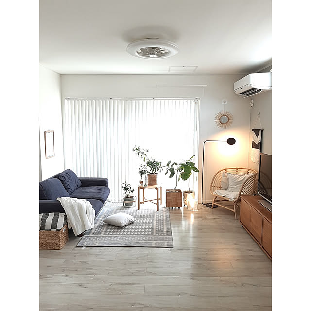 IKEA イケア LEDフロアランプ ダークグレー 電球色 z70346611 IKEA イケア LEDフロアランプ ダークグレー 電球色 z70346611