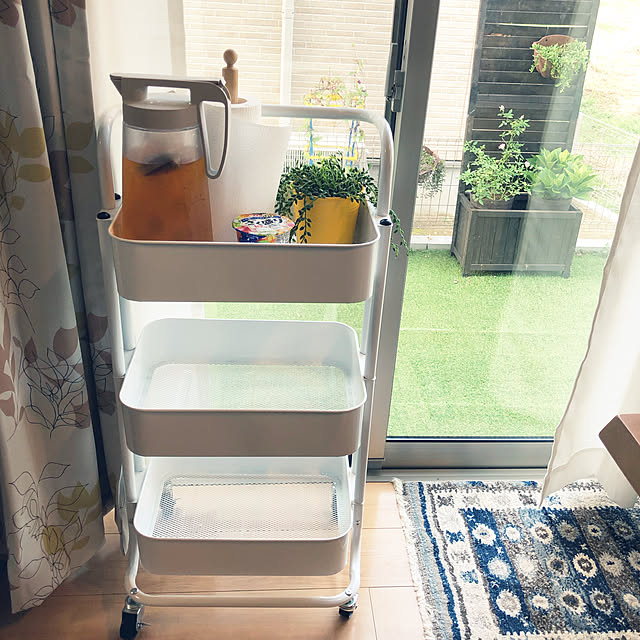Natareiの-STOREMIC キッチンワゴン キャスター付き スチール製 3段 幅42×奥行34×高さ87cm 耐荷重57kg ベビーワゴン 収納ワゴン 三段ワゴン スリムワゴン ブラック SMUC01Bの家具・インテリア写真