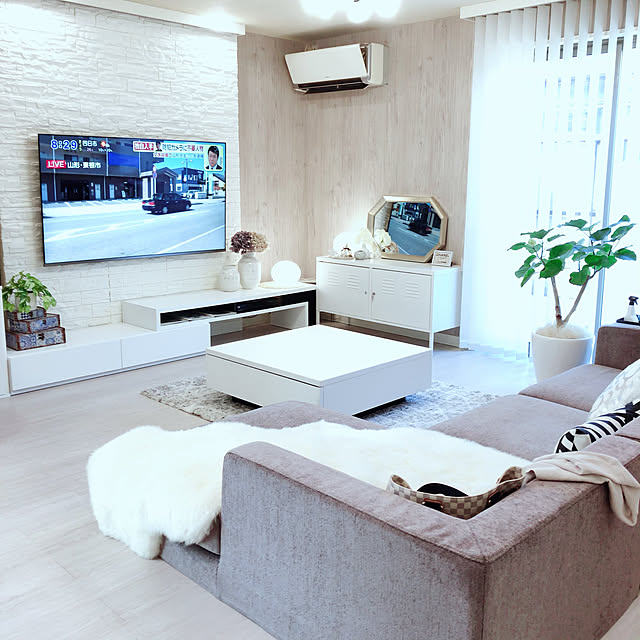 IKEA - イケア -】IKEA PS キャビネット ホワイト 119x63 cm IKEA - イケア -】IKEA PS キャビネット ホワイト 119x63 cm