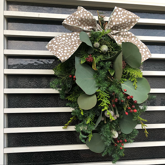 手作りオーナメント/クリスマス飾り/スワッグ手作り/スワッグ/クリスマスオーナメント...などのインテリア実例 - 2020-11-15 18:41:11