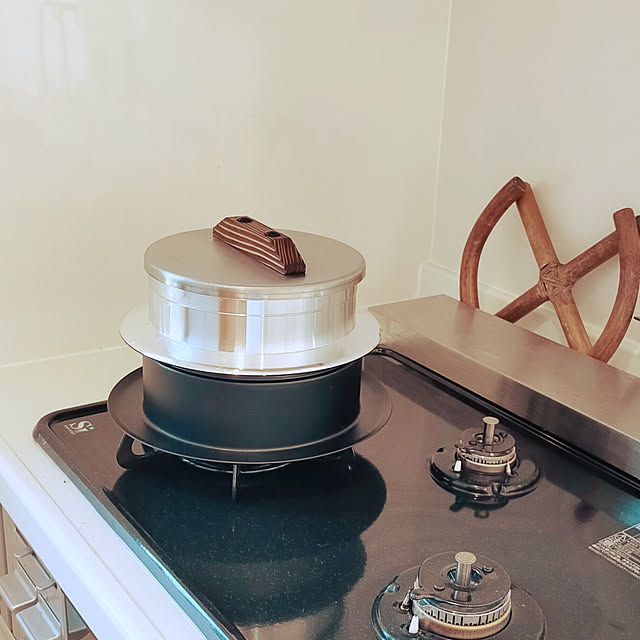 youchiのウルシヤマ金属工業-ウルシヤマ金属工業 釜飯 ご飯窯 5合 ガス火専用 アルミ製 日本製 謹製 釜炊き三昧 シルバーの家具・インテリア写真