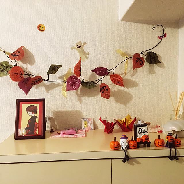 玄関/入り口/ハロウィン/玄関ディスプレイ/100均/切り絵...などのインテリア実例 - 2017-10-04 11:22:15