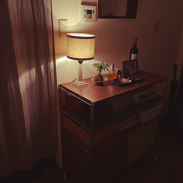 観葉植物/無印良品/アンティーク/一人暮らし/照明...などのインテリア実例 - 2021-04-07 08:37:28