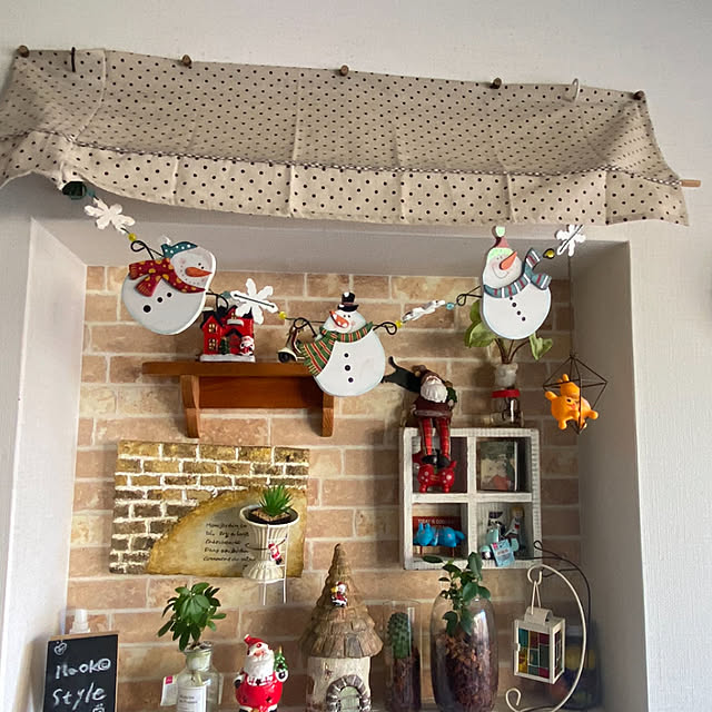 棚/毎年同じ物/クリスマスの飾り付け/クリスマスの飾り/いつもいいねありがとうございます♡...などのインテリア実例 - 2023-12-10 15:42:12