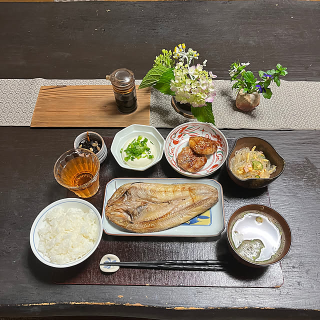 インスタント味噌汁伊勢海老味/ひじきの煮物/冷奴/長芋の肉巻き/春雨サラダ...などのインテリア実例 - 2023-05-31 19:32:44