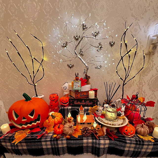 Yibaision ハロウィン飾り かぼちゃ 置物 80pcs ミニ かぼちゃ Yibaision ハロウィン飾り かぼちゃ 置物 80pcs ミニ かぼちゃ