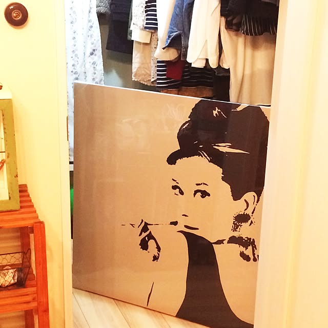 廃盤品 黒い IKEA オードリーヘプバーン