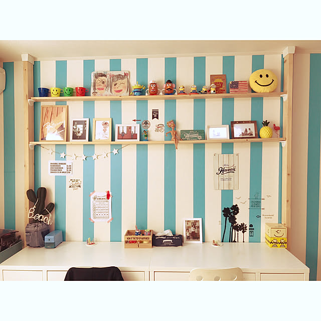 机 アメリカンポップのおしゃれなインテリア・部屋・家具の実例 机 アメリカンポップのおしゃれなインテリア・部屋・家具の実例