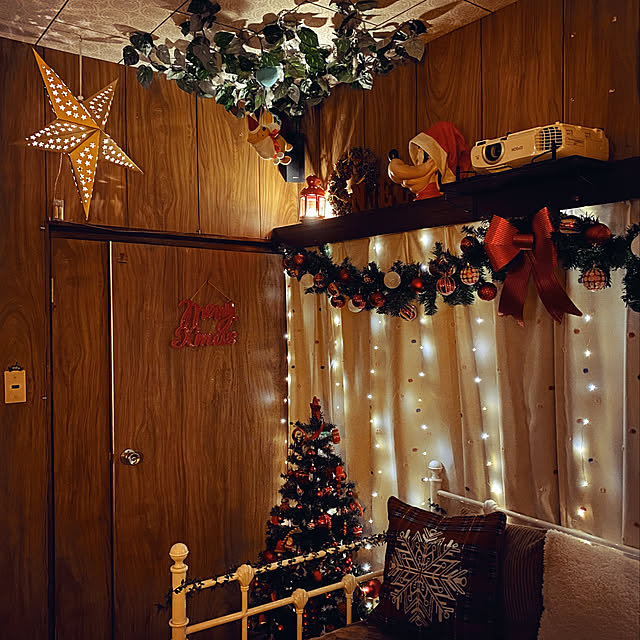 ニトリ/カーテンボックス/クリスマス/disney/100均...などのインテリア実例 - 2020-12-24 20:04:47