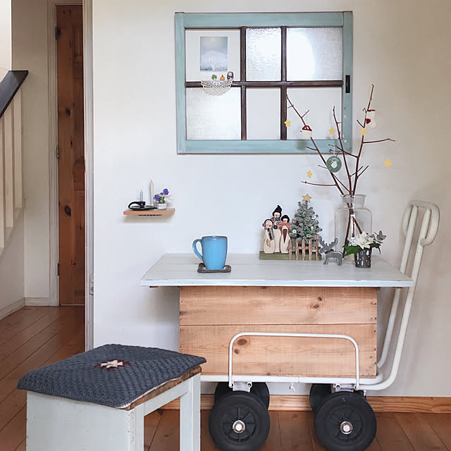 作業部屋ホワイト化/窓枠/台車をリメイクして机に♪/19ちゃんの手作りオーナメント♡/トールペイントの作品...などのインテリア実例 - 2020-12-18 16:46:32