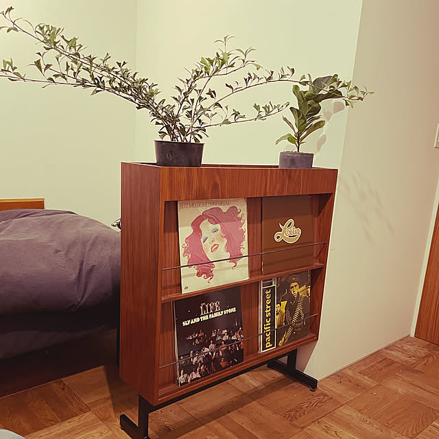 レコード/観葉植物/TRUCK FUNITURE/書斎/部屋全体のインテリア実例 - 2022-04-03 00:55:49