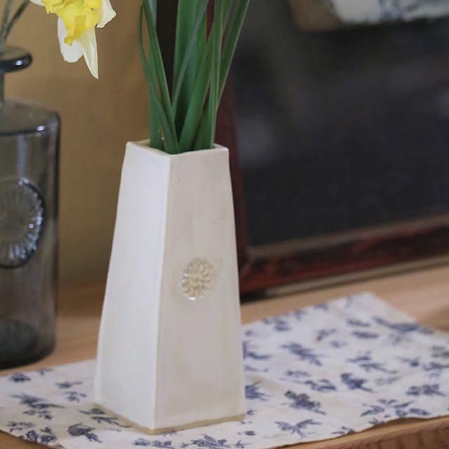 花瓶 陶芸教室のおすすめ商品とおしゃれな実例 | RoomClip 花瓶 陶芸教室のおすすめ商品とおしゃれな実例 | RoomClip
