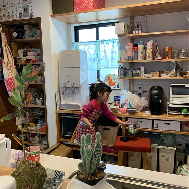 ウォーターサーバー/つくりつけの棚/こどもと暮らす/カウンターキッチン/キッチンのインテリア実例 - 2020-04-24 13:41:50