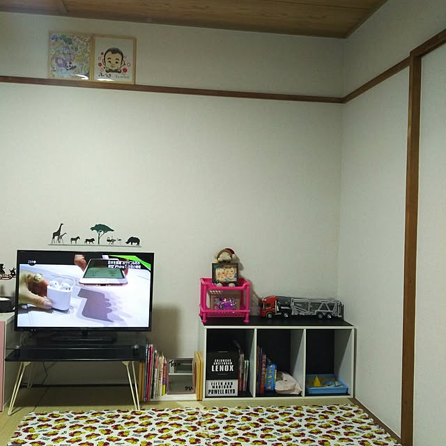 fuufuu1327のアイリスオーヤマ-カラーボックス 3段 収納 本棚 アイリスオーヤマ おしゃれ 北欧 スリム 収納棚 棚 ラック 頑丈 コンパクト 省スペース 収納ボックス 収納ケース 収納ラック おもちゃ収納 テレビ台 TV台 コミックラック シンプル かわいい 木目調 一人暮らし 送料無料 CX-3の家具・インテリア写真