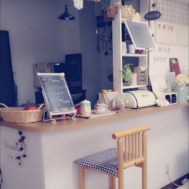 部屋全体/カメラマークあったので★☆/棚DIY/セリア/いなざうるやさん...などのインテリア実例 - 2014-10-26 10:01:36