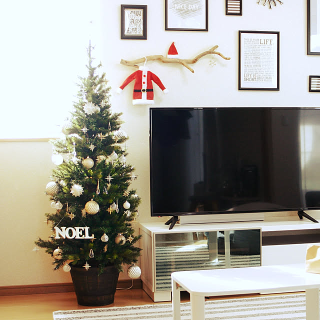 部屋全体/クリスマス/クリスマス準備/オーナメント/100均...などのインテリア実例 - 2019-11-26 14:00:31