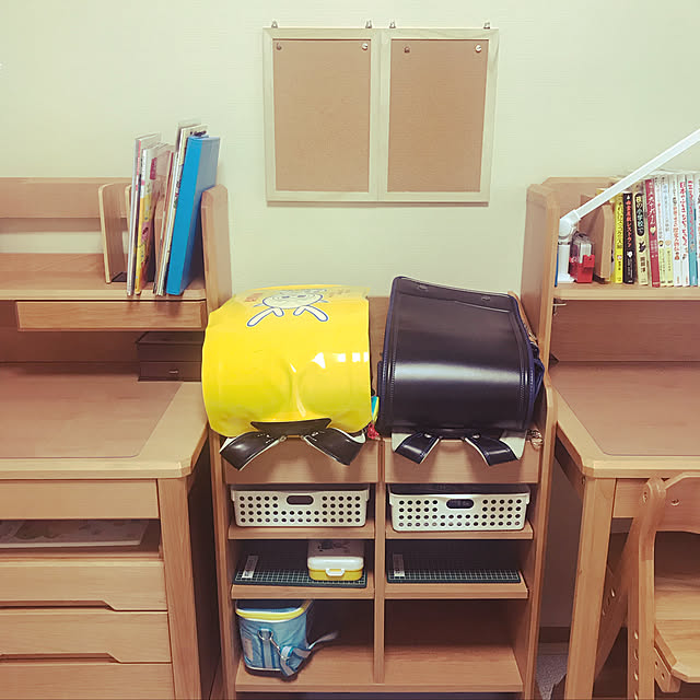机/セリア/100円ショップ/学習机/子供部屋...などのインテリア実例 - 2018-05-05 23:28:37
